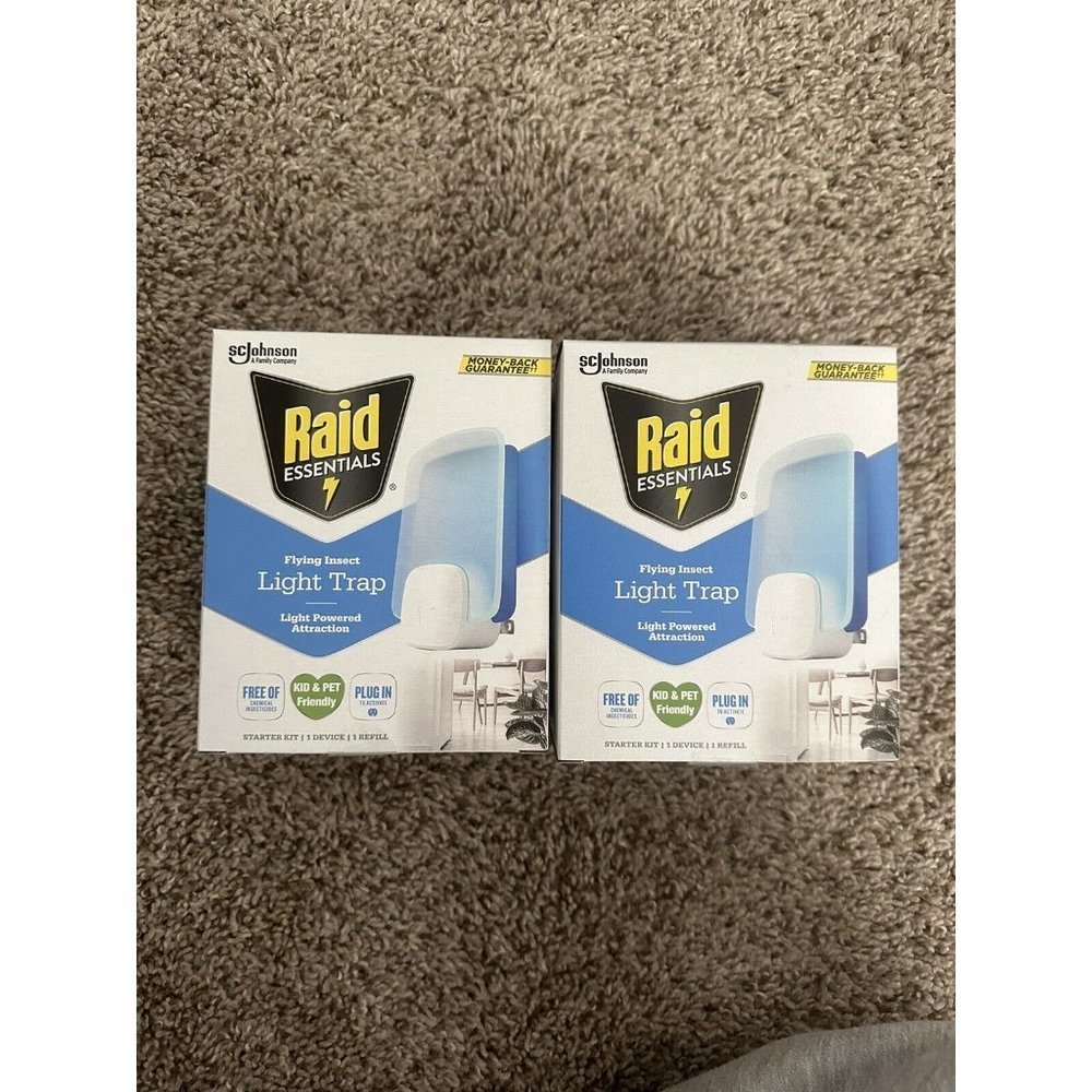 2X Raid Essentials Flying Insect Light Trap Starter Kit, I Device + 1 Refill